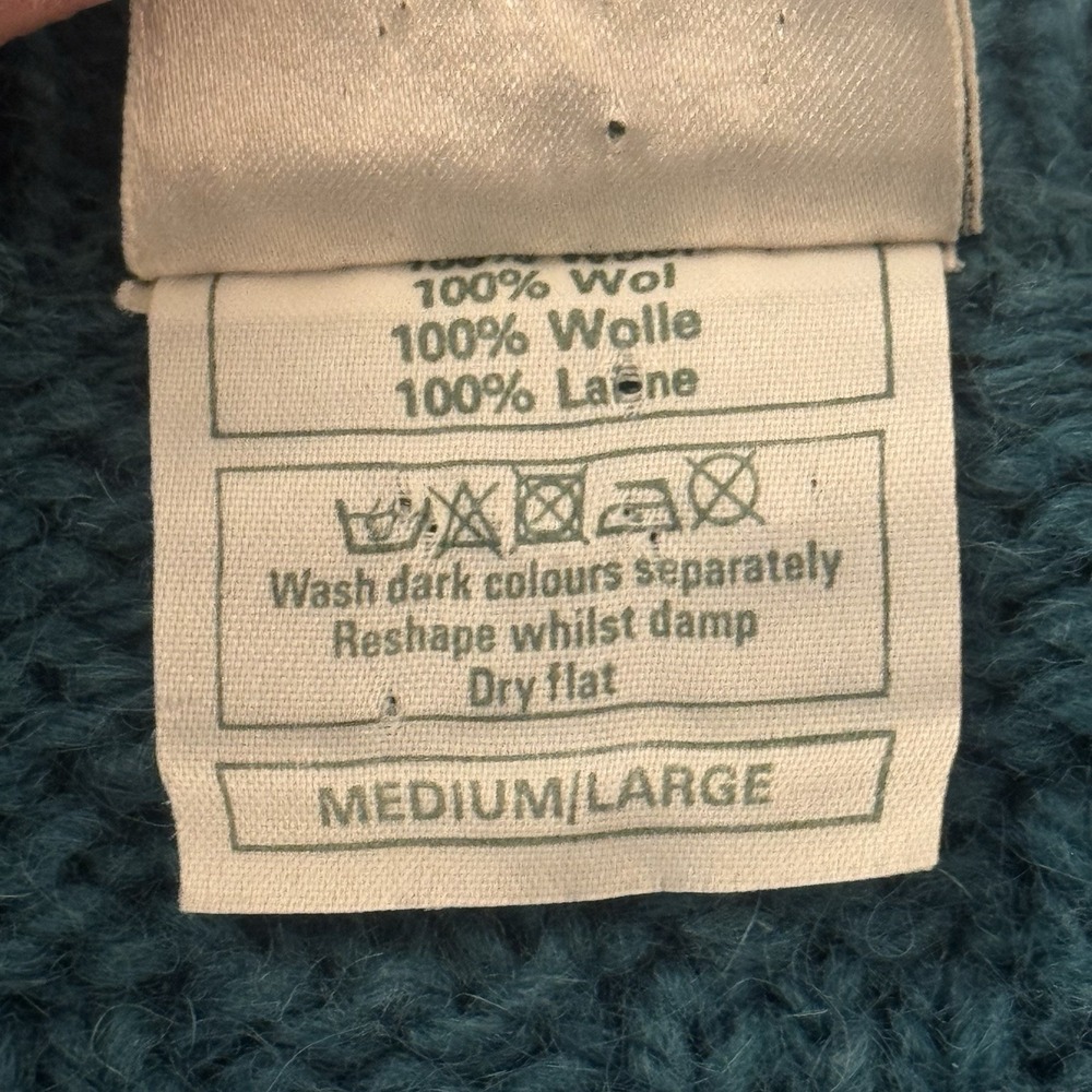 Laura Ashley Scotland Fair Isle Wool Cardigan Cottagecore Vintage Medium/Large - Picture 3 of 8